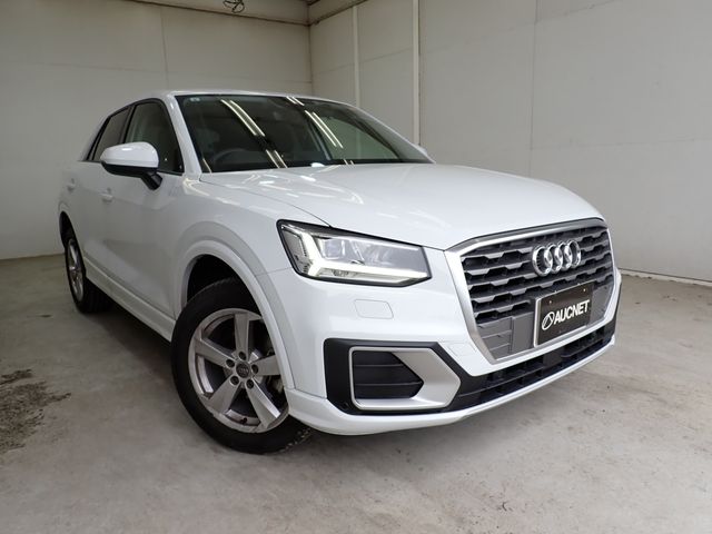 AUDI / AUDI Q2