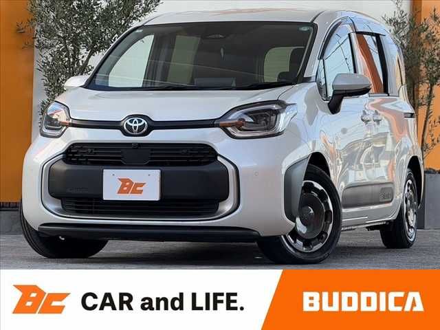 TOYOTA / SIENTA HYBRID