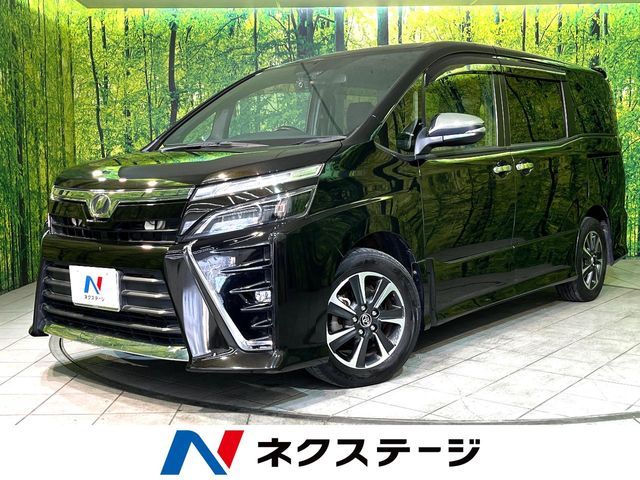 TOYOTA / VOXY