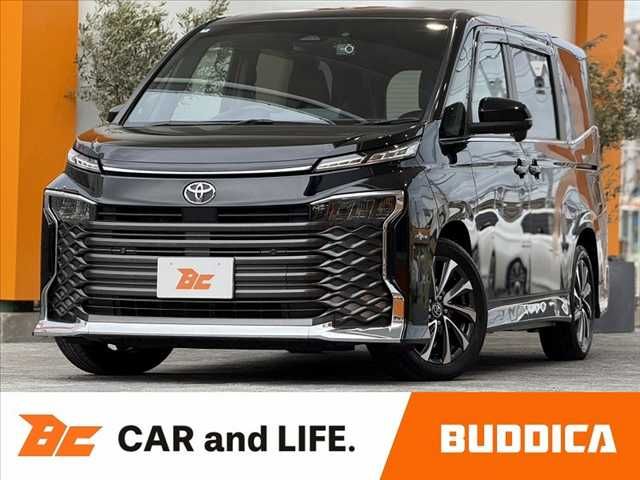 TOYOTA / VOXY