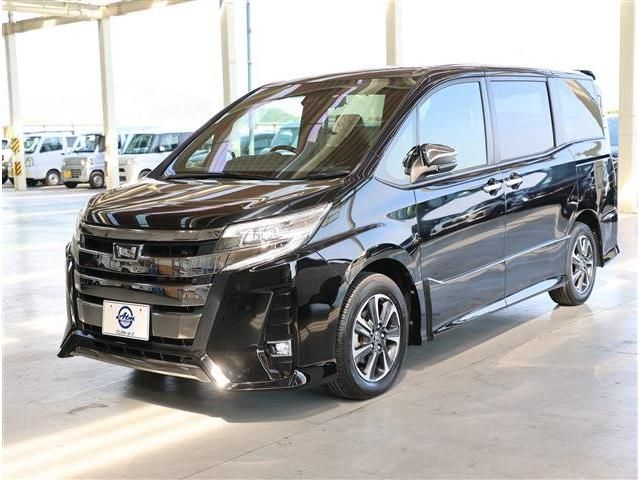 TOYOTA / NOAH