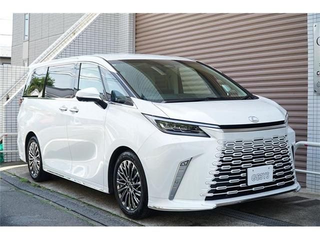 TOYOTA / ﾚｸｻｽ LM500h