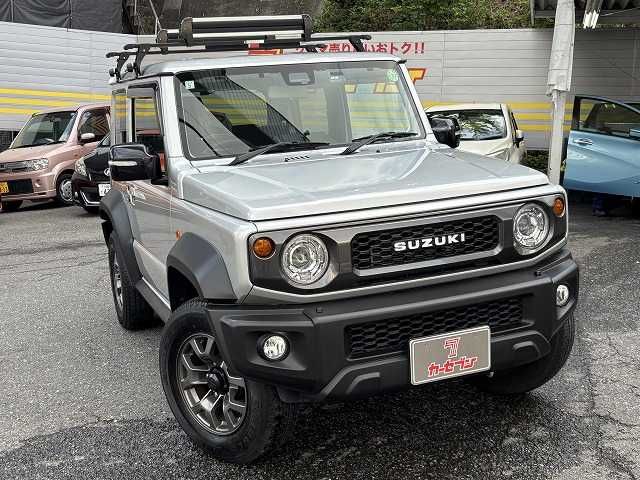 SUZUKI / JIMNY SIERRA