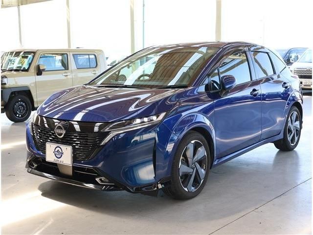 NISSAN / AURA