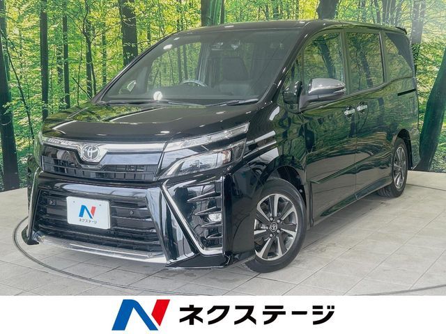 TOYOTA / VOXY
