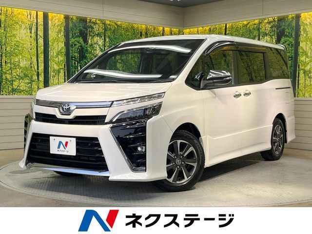 TOYOTA / VOXY