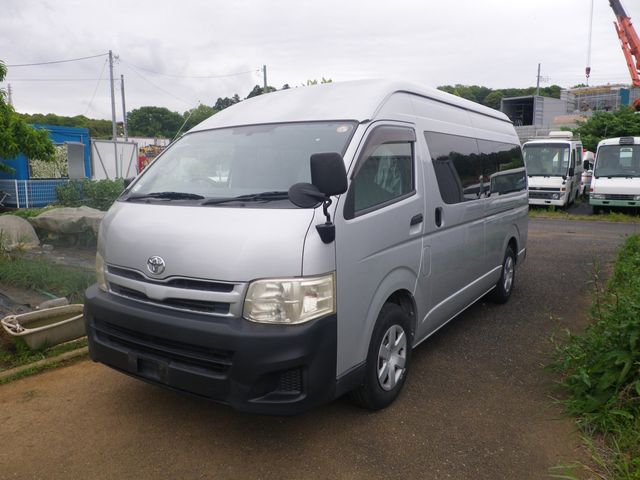 Japanese used car Ref# 1573558 TOYOTA / HIACE COMMUTER