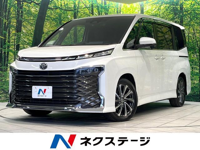 TOYOTA / VOXY