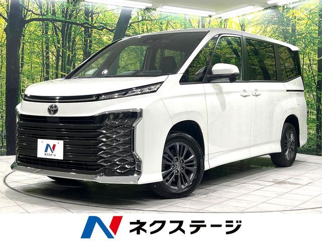 TOYOTA / VOXY 4WD