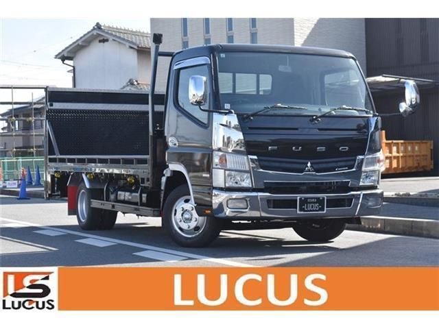 Japanese used car Ref# 1573882 MITSUBISHI / CANTER