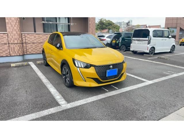 PEUGEOT / PEUGEOT 208