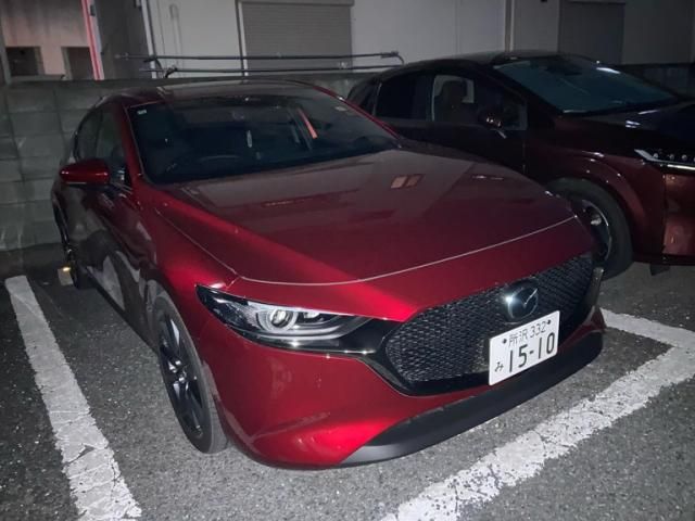 MAZDA / マツダ３ファストバック