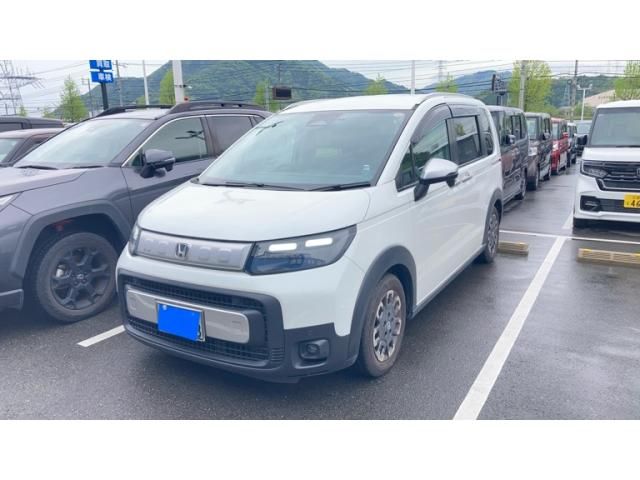 HONDA / FREED