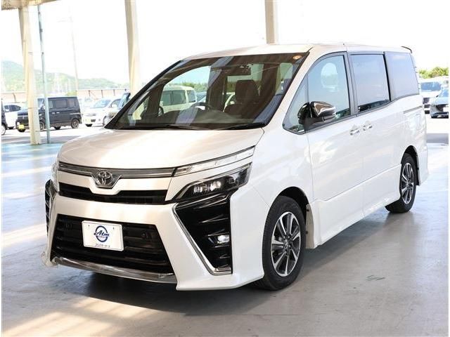 TOYOTA / VOXY
