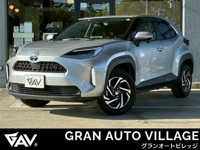 TOYOTA / YARIS CROSS HYBRID