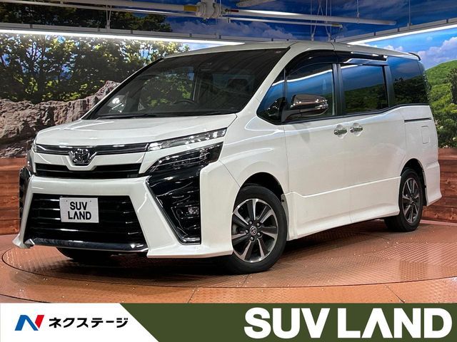 TOYOTA / VOXY