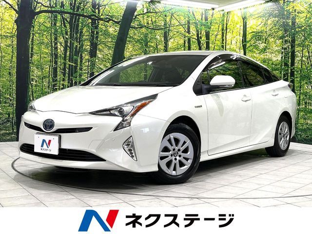 TOYOTA / PRIUS 4WD