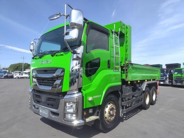 ISUZU / GIGA
