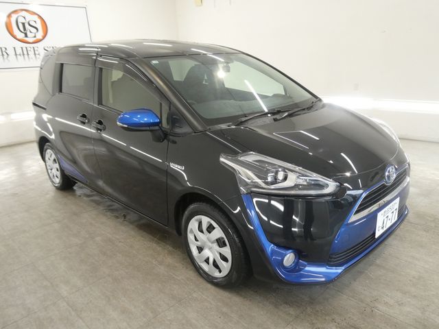 TOYOTA / SIENTA HYBRID