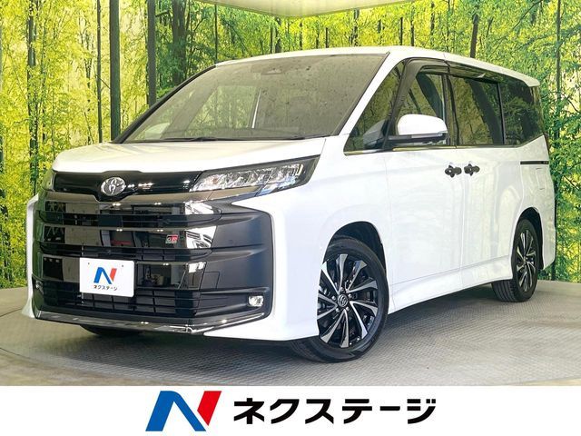 TOYOTA / NOAH HYBRID