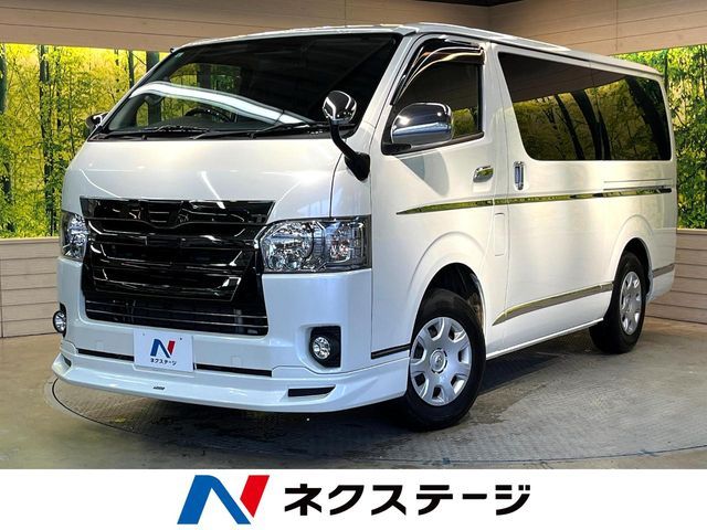TOYOTA / HIACE van 4WD
