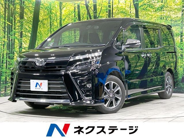 TOYOTA / VOXY