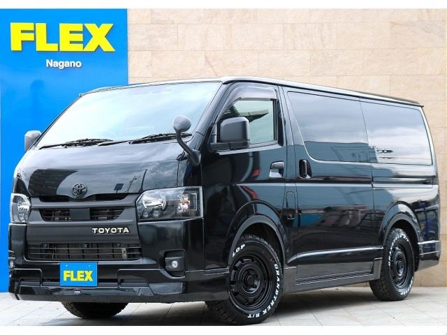 TOYOTA / HIACE van 4WD