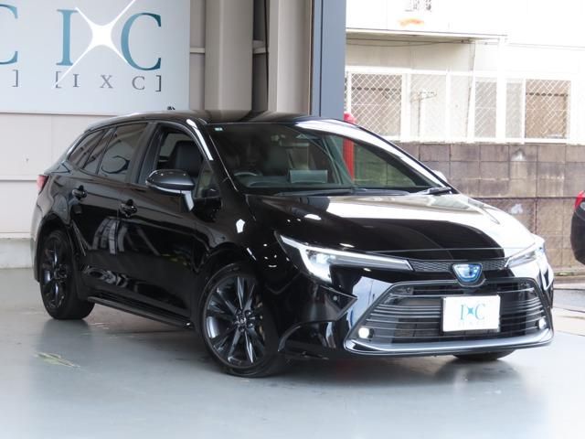 TOYOTA / COROLLA TOURING HYBRID