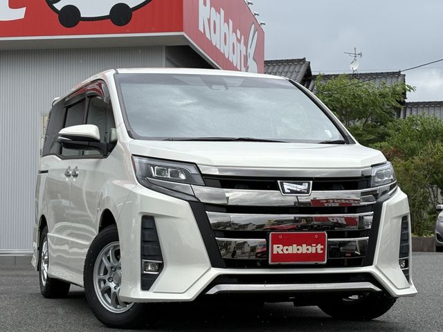 TOYOTA / NOAH