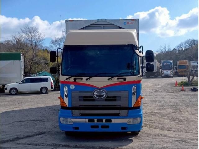 HINO / PROFIA