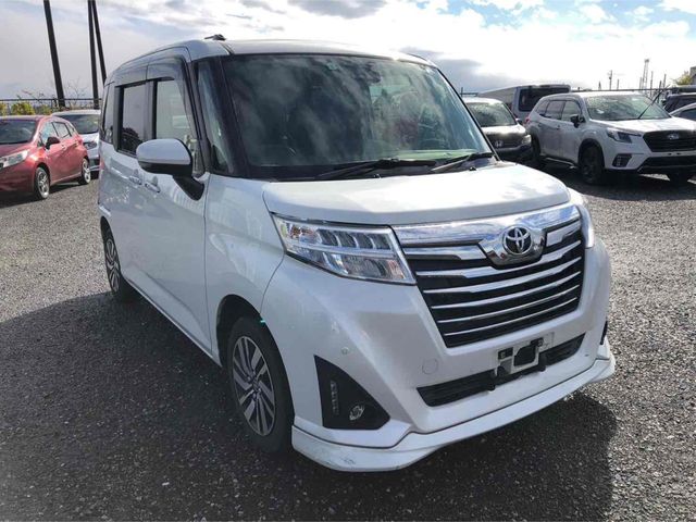 TOYOTA / ROOMY