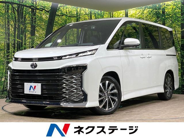 TOYOTA / VOXY