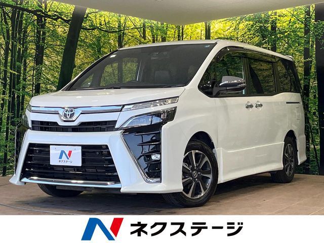 TOYOTA / VOXY