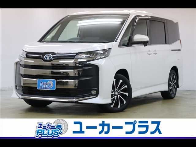 TOYOTA / NOAH