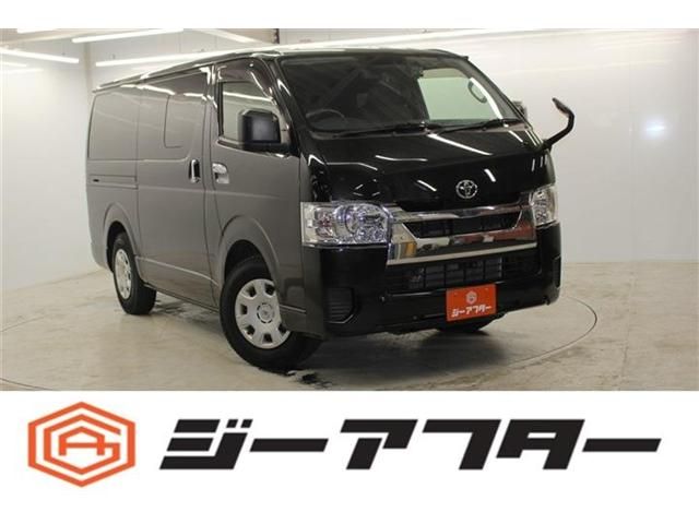 TOYOTA / HIACE van 2WD