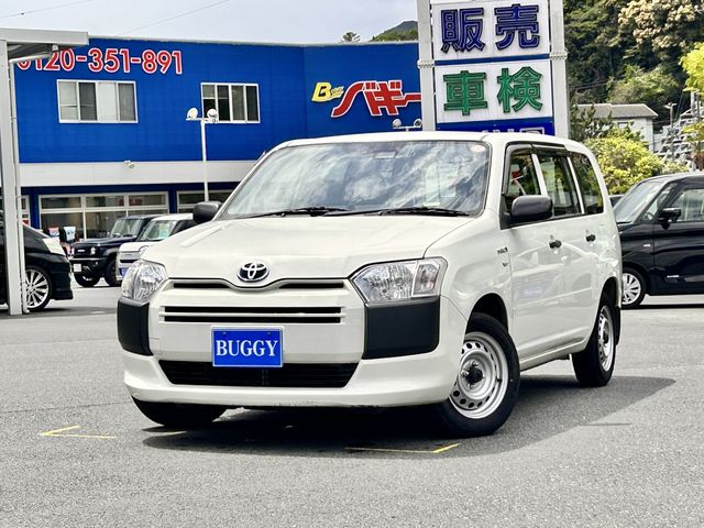 TOYOTA / PROBOX van HYBRID