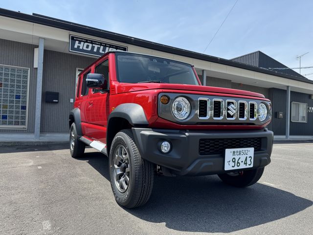 SUZUKI / JIMNY NOMADE