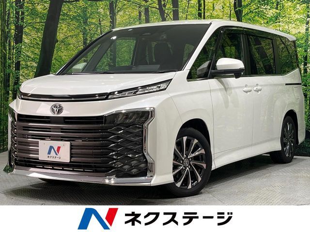 TOYOTA / VOXY