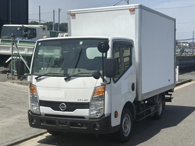 NISSAN / ATLAS