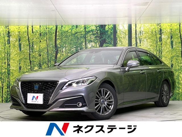 TOYOTA / CROWN sedan hybrid