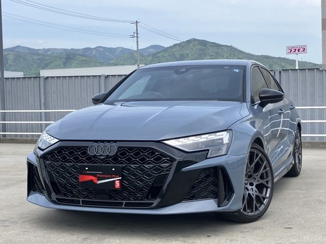 AUDI / AUDI RS3 SPORTBACK