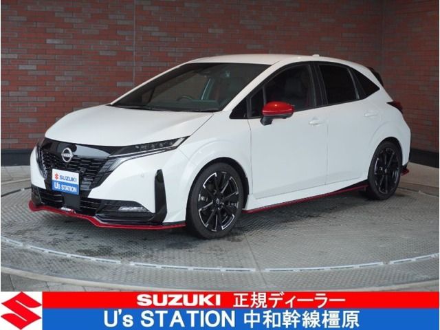 NISSAN / AURA