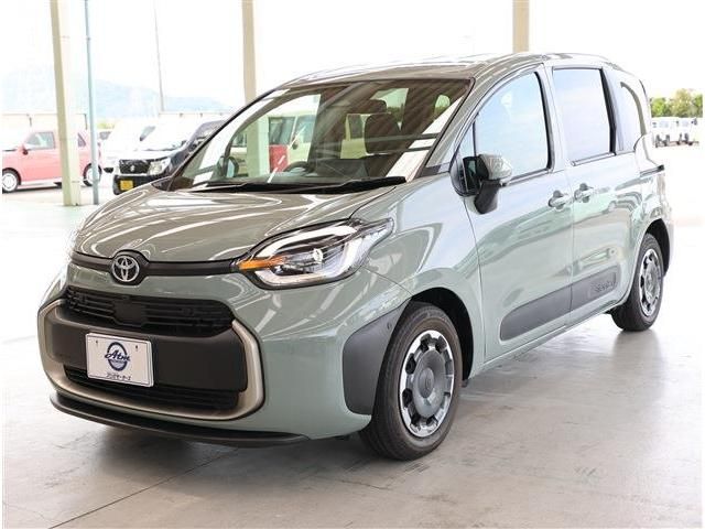 TOYOTA / SIENTA HYBRID