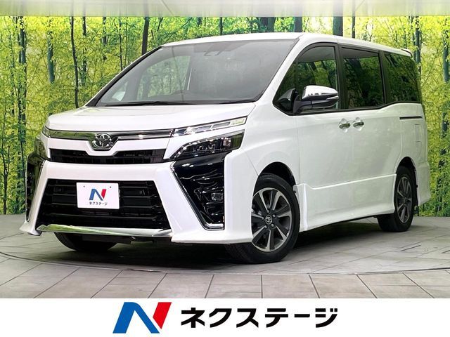 TOYOTA / VOXY