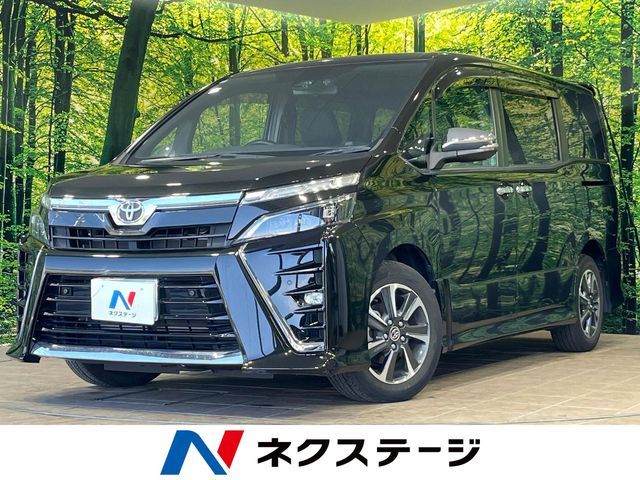 TOYOTA / VOXY