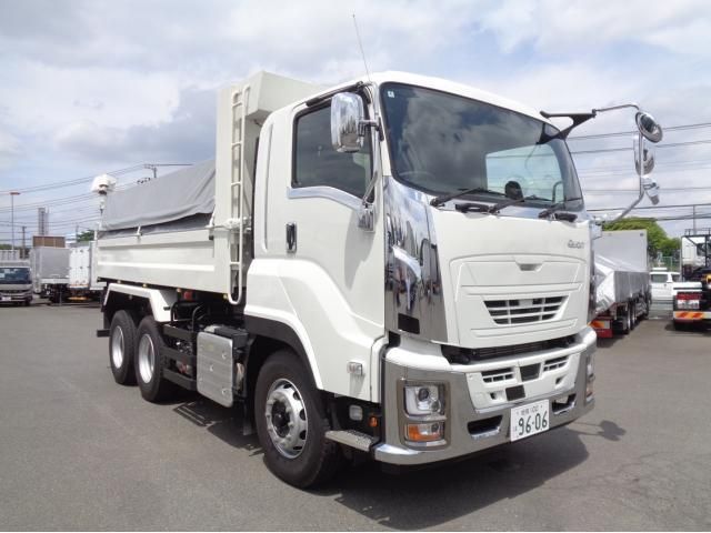 NISSAN DIESEL / Quon