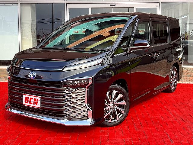Japanese used car Ref# 1575938 TOYOTA / VOXY HYBRID