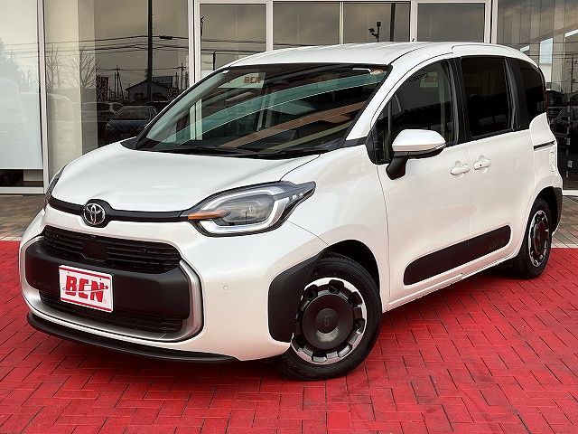 TOYOTA / SIENTA HYBRID