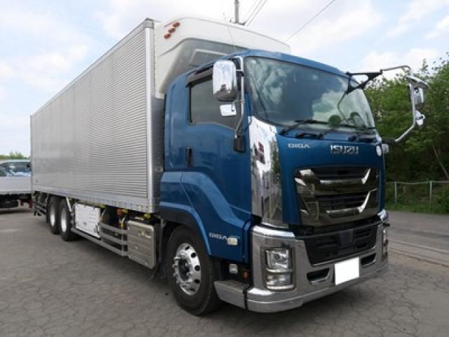 ISUZU / GIGA
