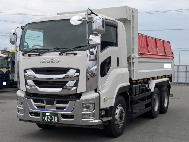 ISUZU / GIGA